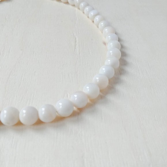 70s Vintage Chinese White Gemstone Necklace - Picture 3 of 3